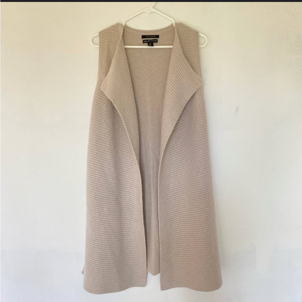 Tahari puré luxe 100% Cashmere sleeveless sweater cardigan openno buttons small